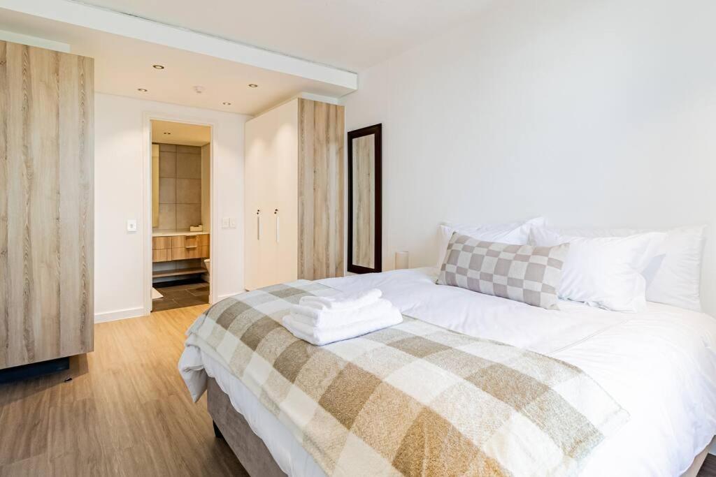 1 Bed Flat With Mountain View * Cidade Do Cabo